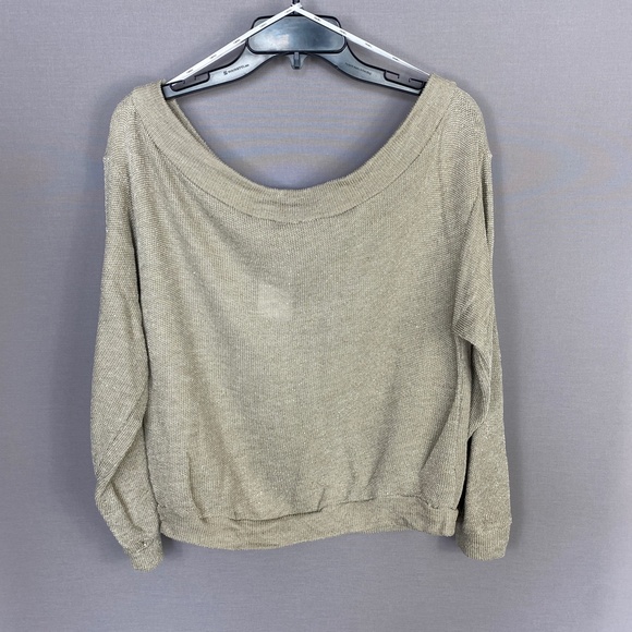 Olivia Pratt Women Off Shoulder Sweatshirt Raglan in Grey Size Medium NW… - Picture 4 of 6